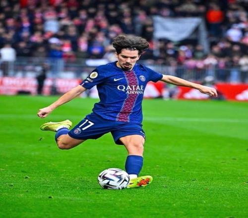 维拉客场挑,战曼联,谁能赢得胜,星耀娱乐官网,星耀娱乐品牌,星耀娱乐精彩,星耀娱乐