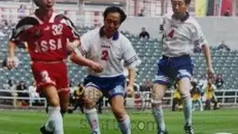 瓦妮莎与科比亲姐温馨同框 情绪高昂陪伴家人